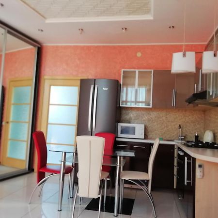 Petropavlovskaya BorshchagovkaТownhouse 84别墅 外观 照片