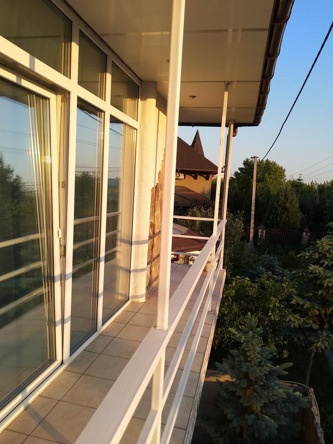 Petropavlovskaya BorshchagovkaТownhouse 84别墅 外观 照片