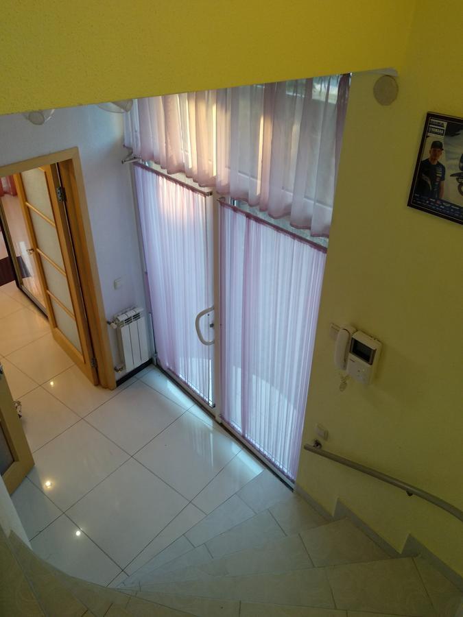 Petropavlovskaya BorshchagovkaТownhouse 84别墅 外观 照片