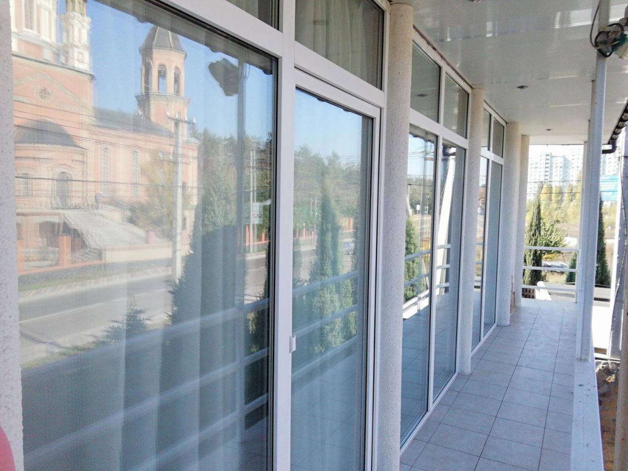 Petropavlovskaya BorshchagovkaТownhouse 84别墅 外观 照片
